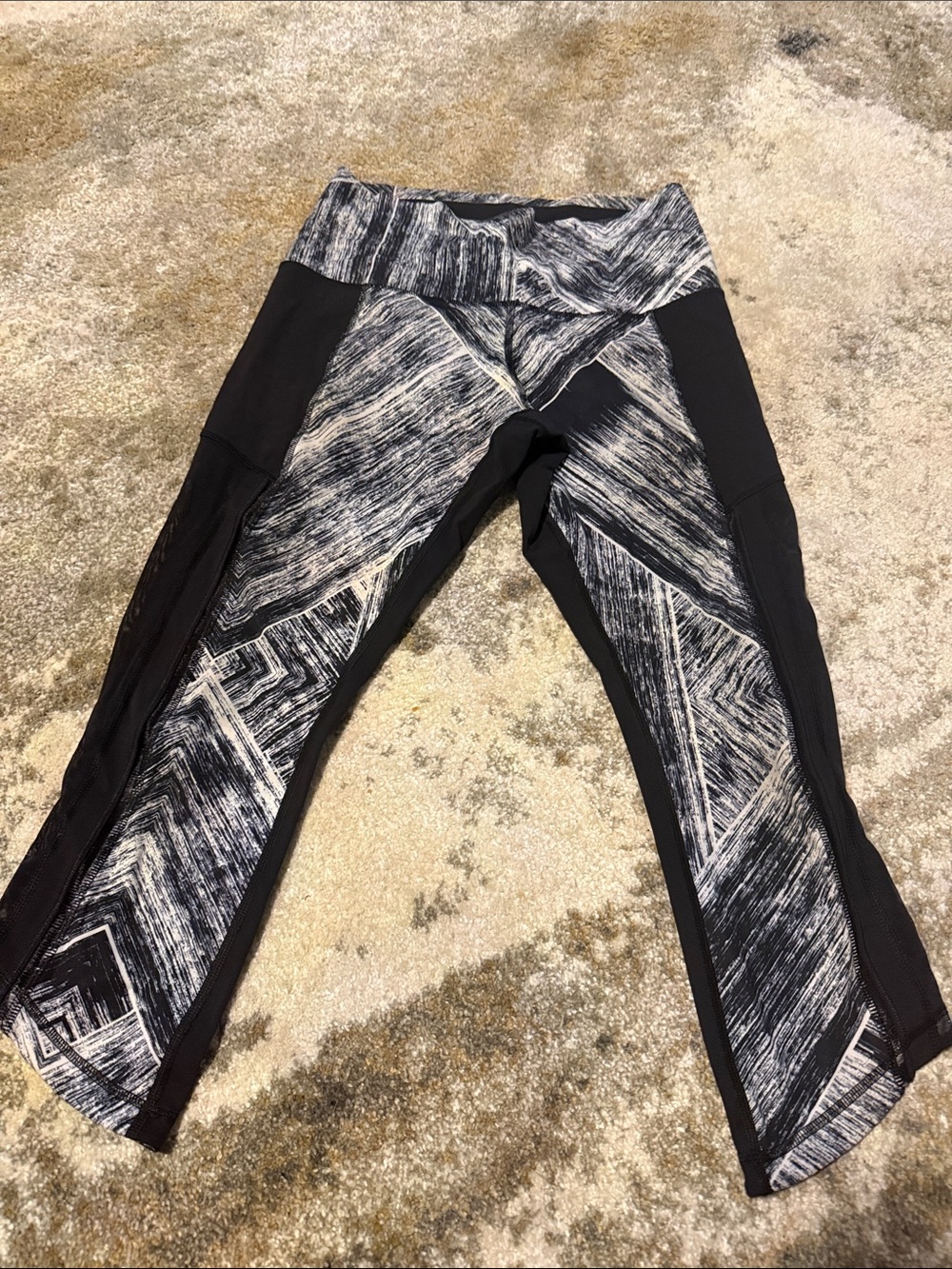 lululemon leggings size 8
